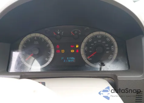 2008 Ford Escape Xlt z USA, uszkodzony, nr VIN 1FMCU03138KB76624